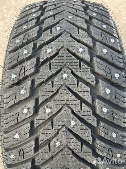 Kapsen IceMax RW516 215/65 R16 139T