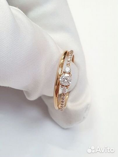 Золотое кольцо с фианитом 17,5р