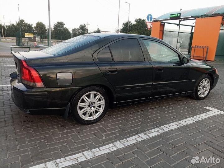 Volvo S60 2.4 AT, 2004, 328 000 км