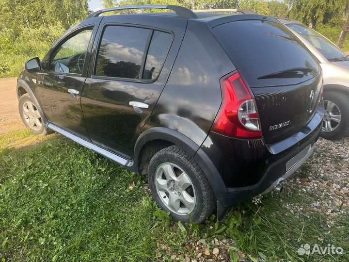 Renault Sandero Stepway 1.6 МТ, 2012, 175 000 км