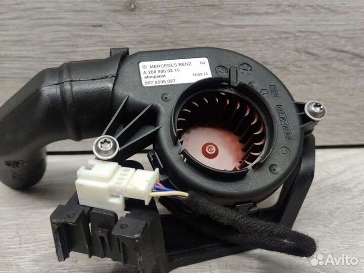 Вентилятор охлаждения Mercedes
