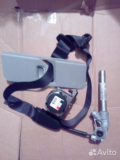 Opel Corsa D передний левый ремень безопасности