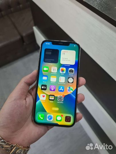 iPhone 11pro max 64gb акб 72