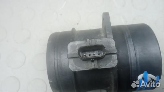 Расходомер воздуха дизельный volkswagen passat B7 (SOL05BP02)