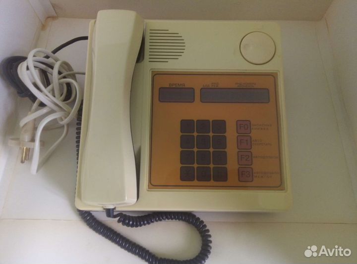 Стационарный телефон СССР 