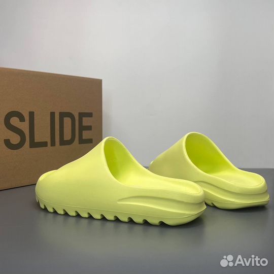 Тапочки Adidas Yeezy slide glow Green