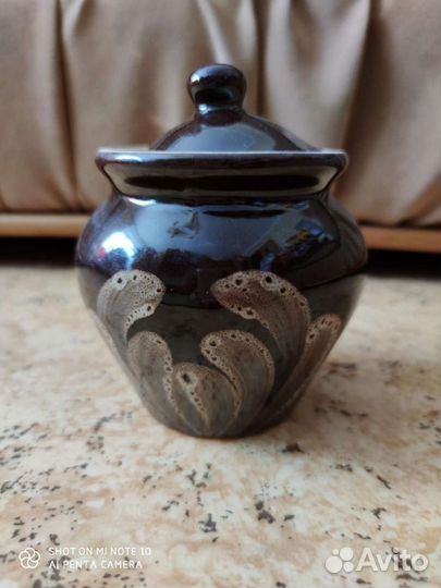 Сахарница большая