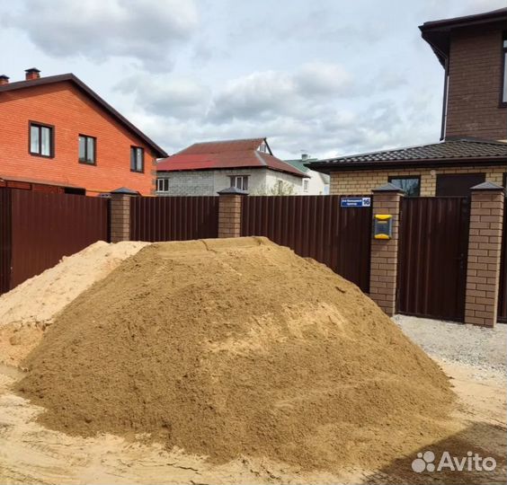 Песок, щебень,отсев, земля, глина, пгс