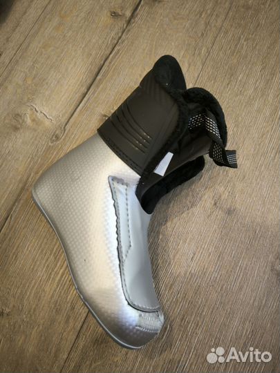 Детские горнолыжные ботинки Tecnica JT1 160-175