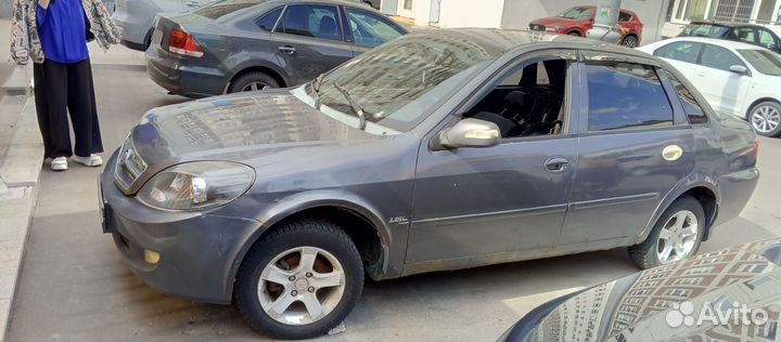 LIFAN Breez (520) 1.6 МТ, 2008, битый, 223 929 км