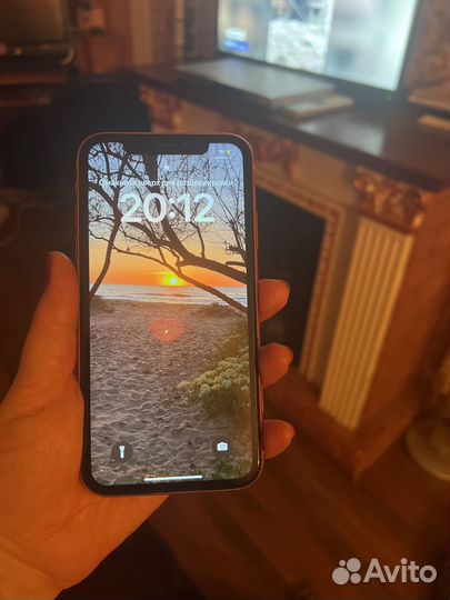 iPhone Xr, 128 ГБ