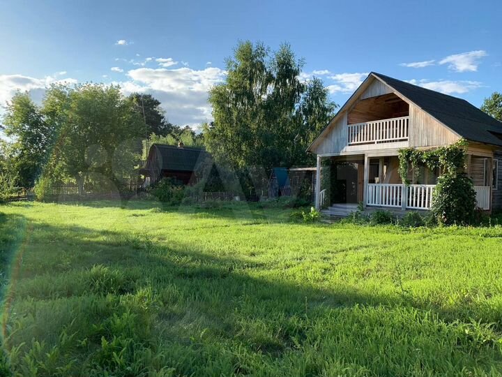 Дом 306 м² на участке 23,3 сот.