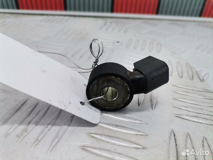 Датчик детонации для Ford Mondeo 3 1358032