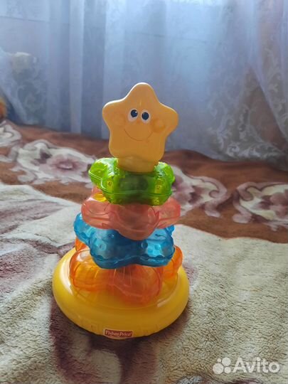 Музыкальная пирамидка Fisher Price
