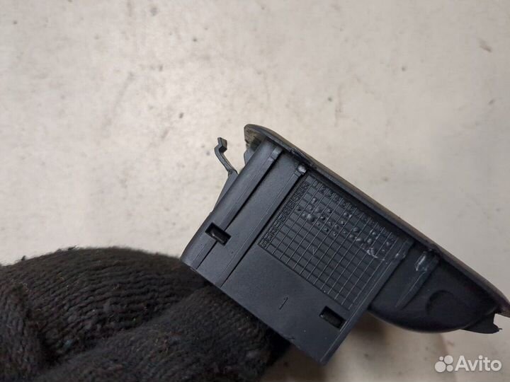 Кнопка стеклоподъемника Skoda Fabia, 2009