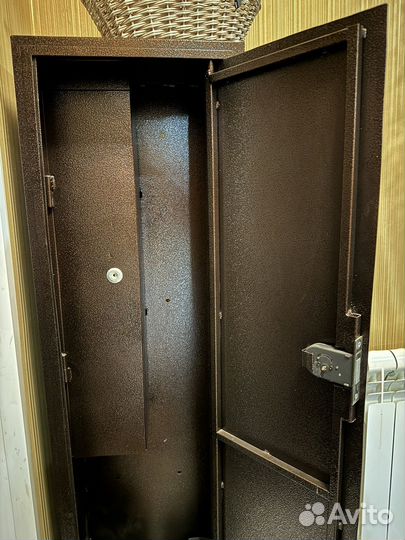 Оружейный сейф