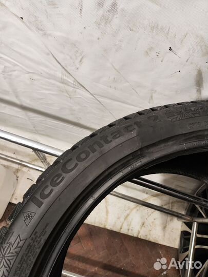 Continental IceContact 2 295/35 R21 107Y