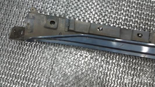 Накладка на порог toyota avensis T27 (UBN03GZ02)