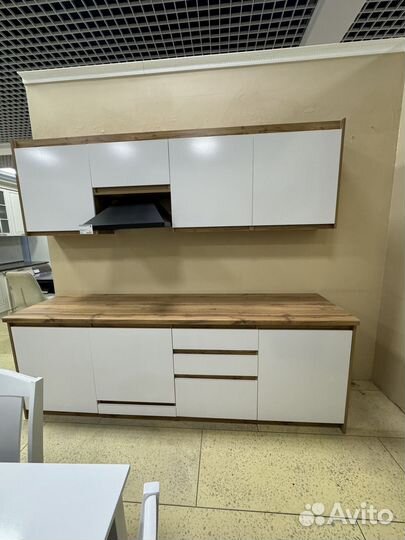 Кухонный гарнитур Оливия 2,4 метра Гарантия