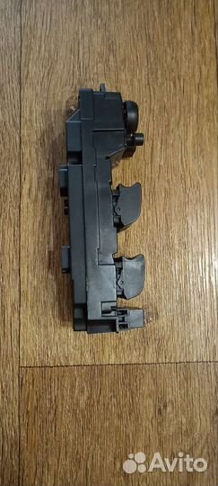 Блок управления стеклоподъемниками mazda 6 gh