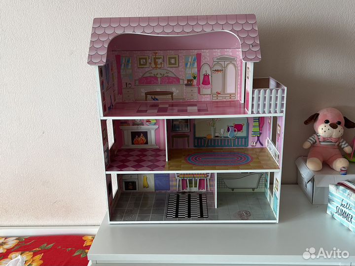 Домик кукольный