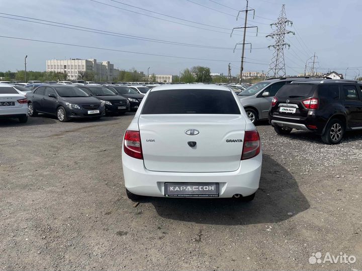 LADA Granta 1.6 МТ, 2017, 140 100 км