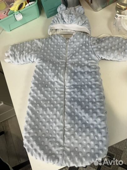 Комбинезон на выписку