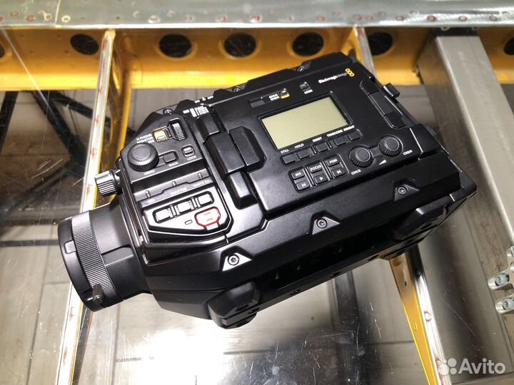 Blackmagic ursa mini 4.6k pro b4/ef