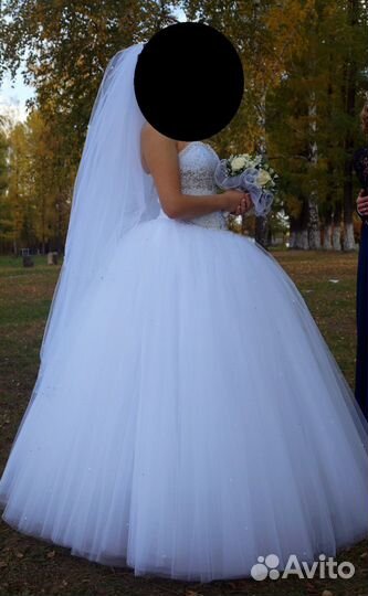 Свадебное платье