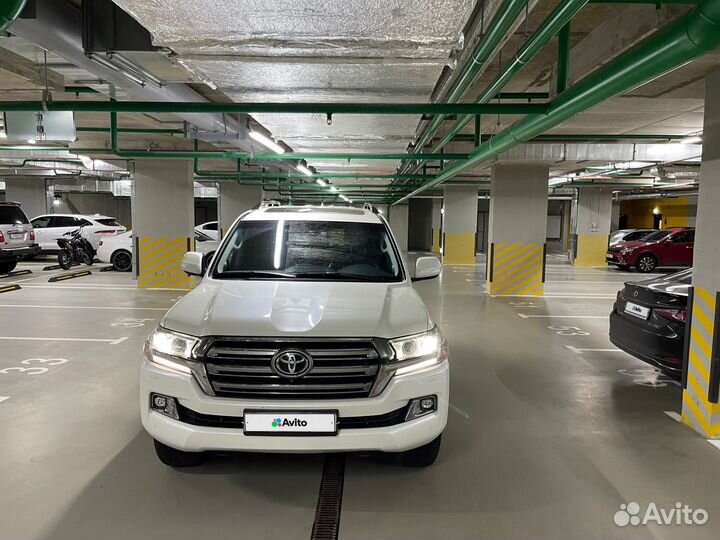 Toyota Land Cruiser 4.6 AT, 2016, 115 000 км
