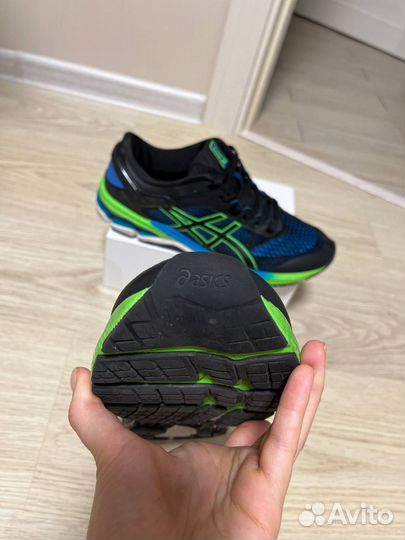 Кроссовки Asics Gel-Kayano 26