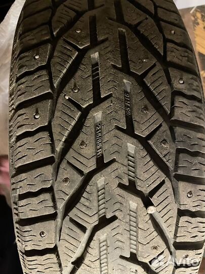 Tigar SUV Ice 215/65 R16 102