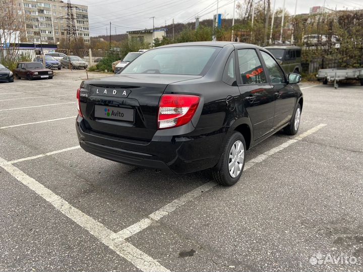 LADA Granta 1.6 МТ, 2022