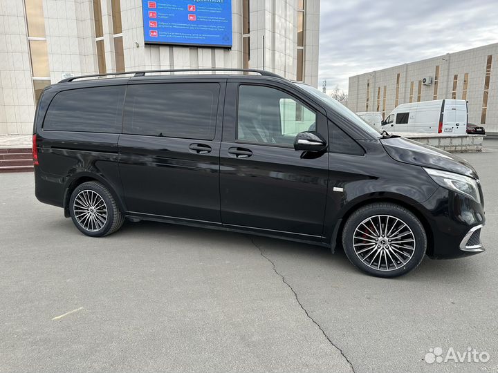 Аренда мерседеса V-класс, E-класс с водителем