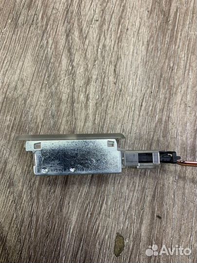 Плафон салона задний правый Volkswagen Touareg