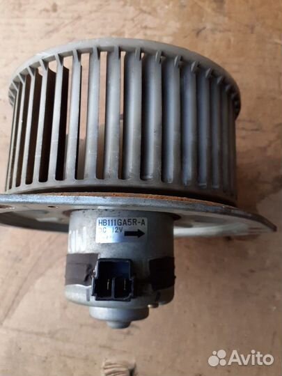 Моторчик отопителя Мазда 626 ге