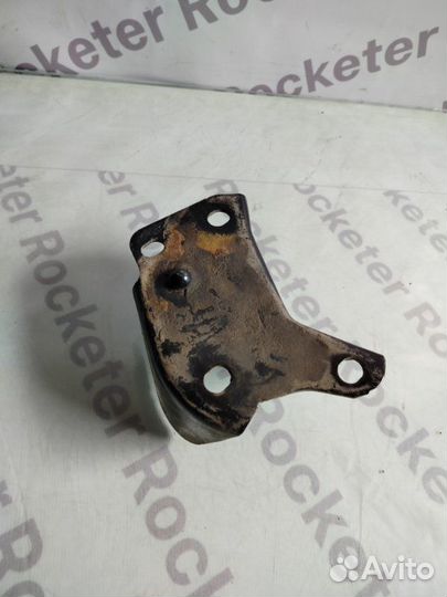 Кронштейн Chevrolet Cobalt 2014