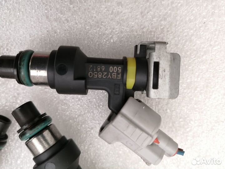 Топливные форсунки Nissan X-Trail 2.0L MR20DE