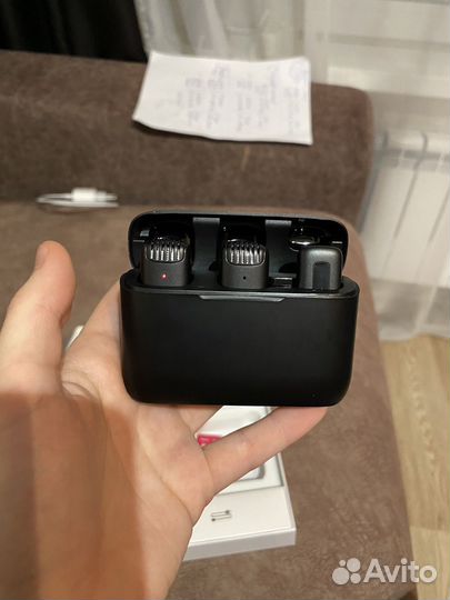 Микрофон беспроводной lightning ulanzi j12