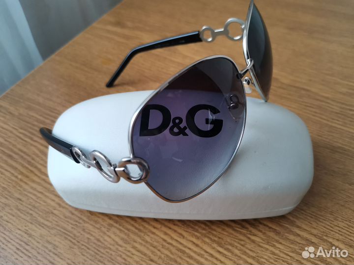 Солнцезащитные очки женские