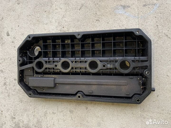 Крышка клапанная kia rio