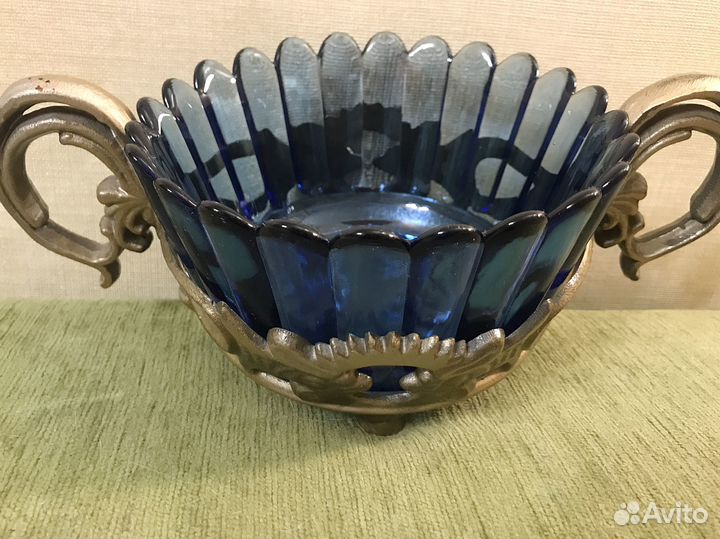 Хрусталь цветной: кобальтовое и марганцевое стекло