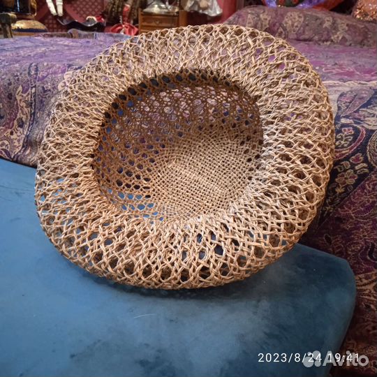 Новая женская соломенная шляпа