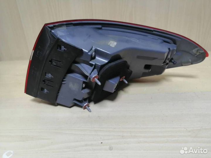 Фонарь задний левый Mercedes-Benz GLC-Класс X253