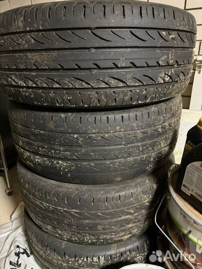 Pirelli P Zero Nero GT 225/50 R17