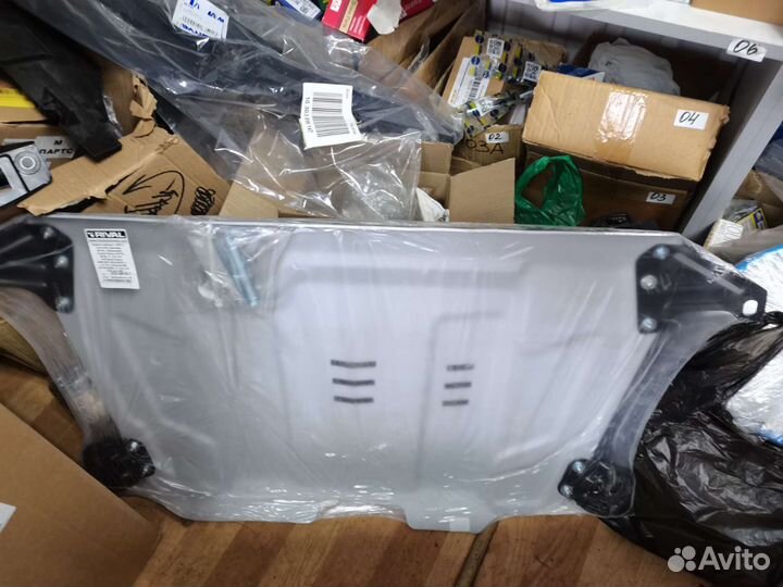 Защита двигателя 4мм камри 70 с 2018