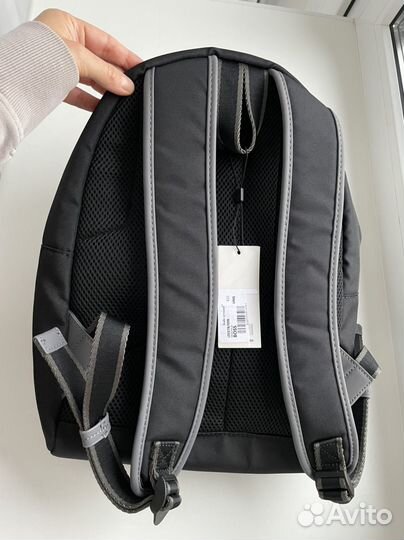 Рюкзак Boss новый
