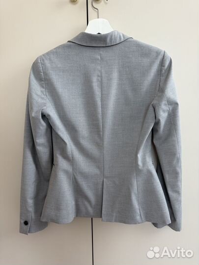 Брючный костюм zara 40 размер (XS)