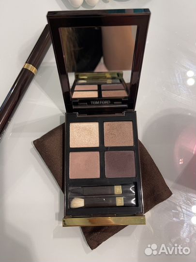 Тени для век Tom Ford