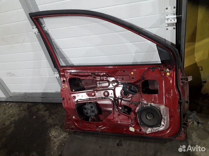 Дверь передняя левая Mitsubishi Lancer 9